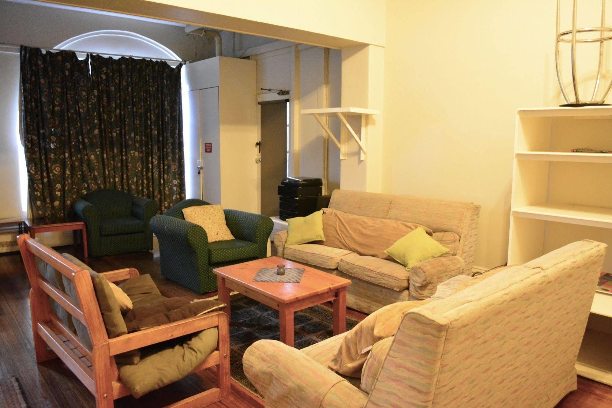 Oslo Hotel Мелбърн Екстериор снимка