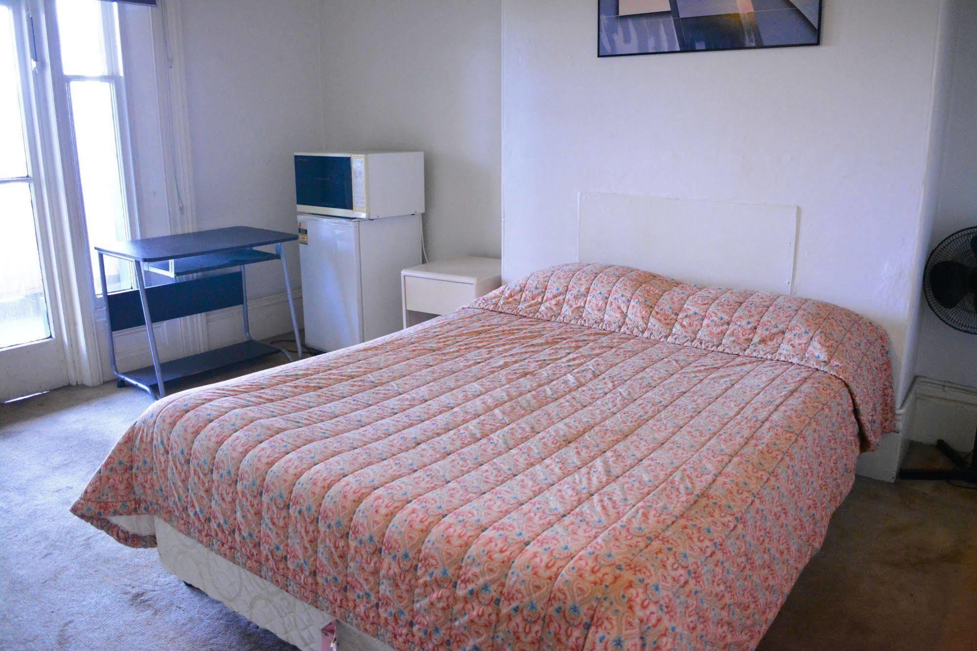 Oslo Hotel Мелбърн Екстериор снимка