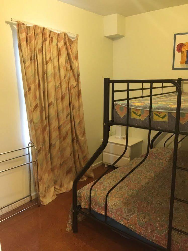 Oslo Hotel Мелбърн Екстериор снимка